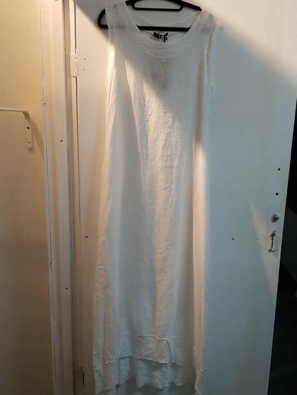 Casual White Sleeveless Maxi Dress